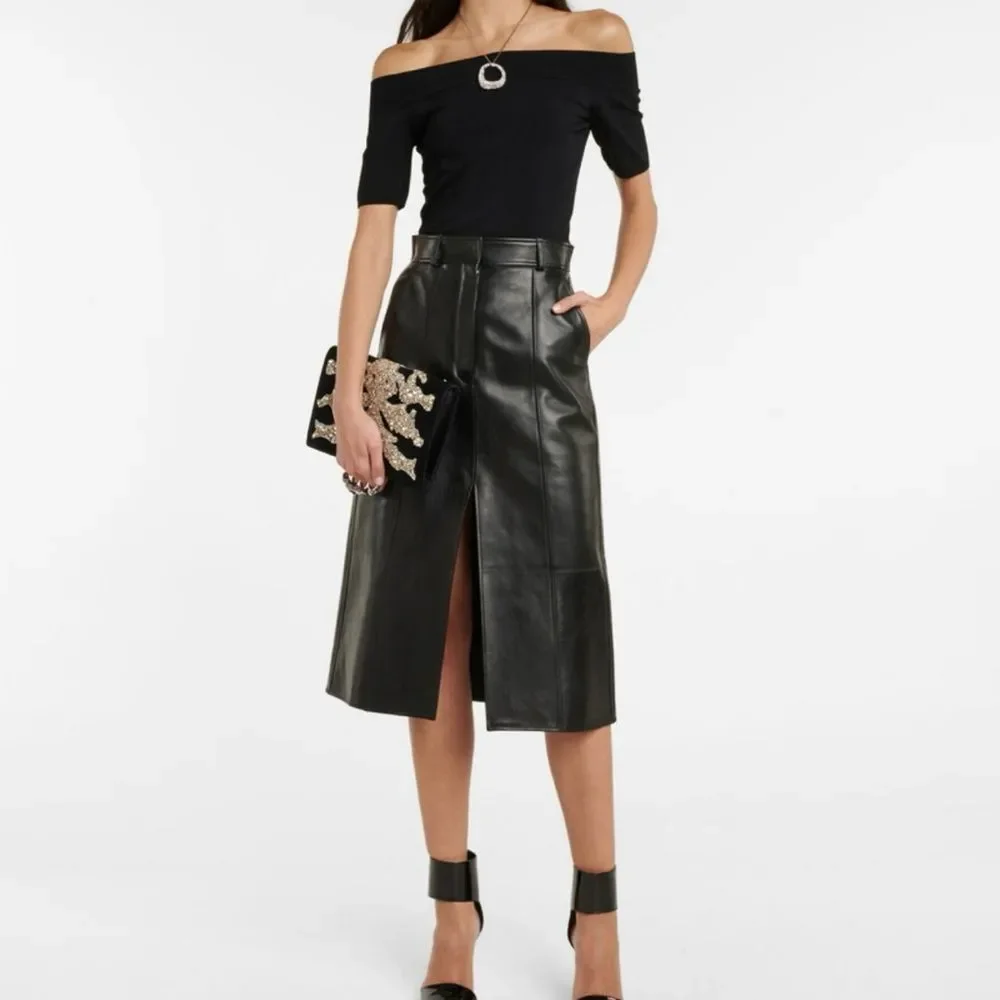 Alexander McQueen elegant black